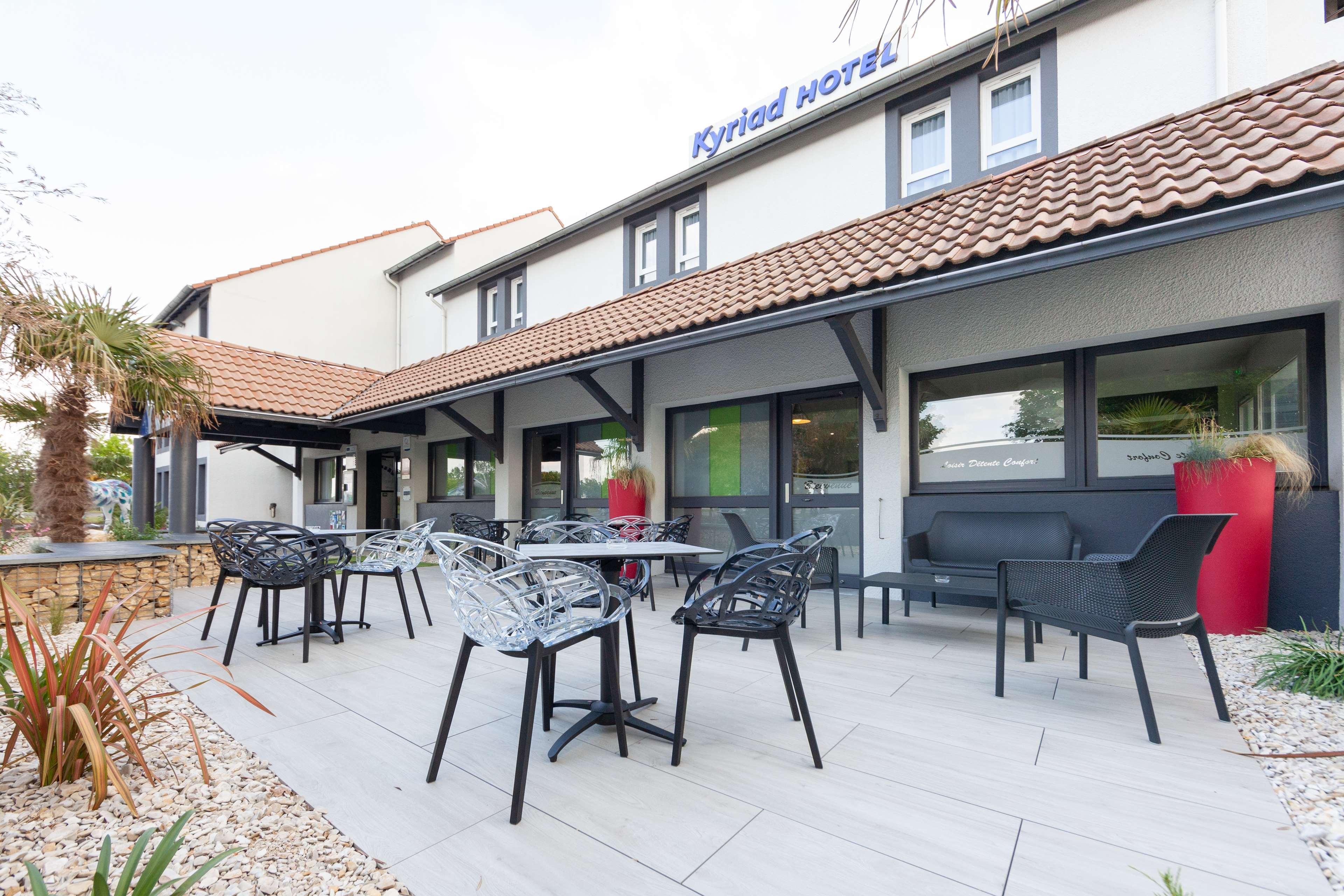 Kyriad Niort-Espace Mendesfrance Экстерьер фото
