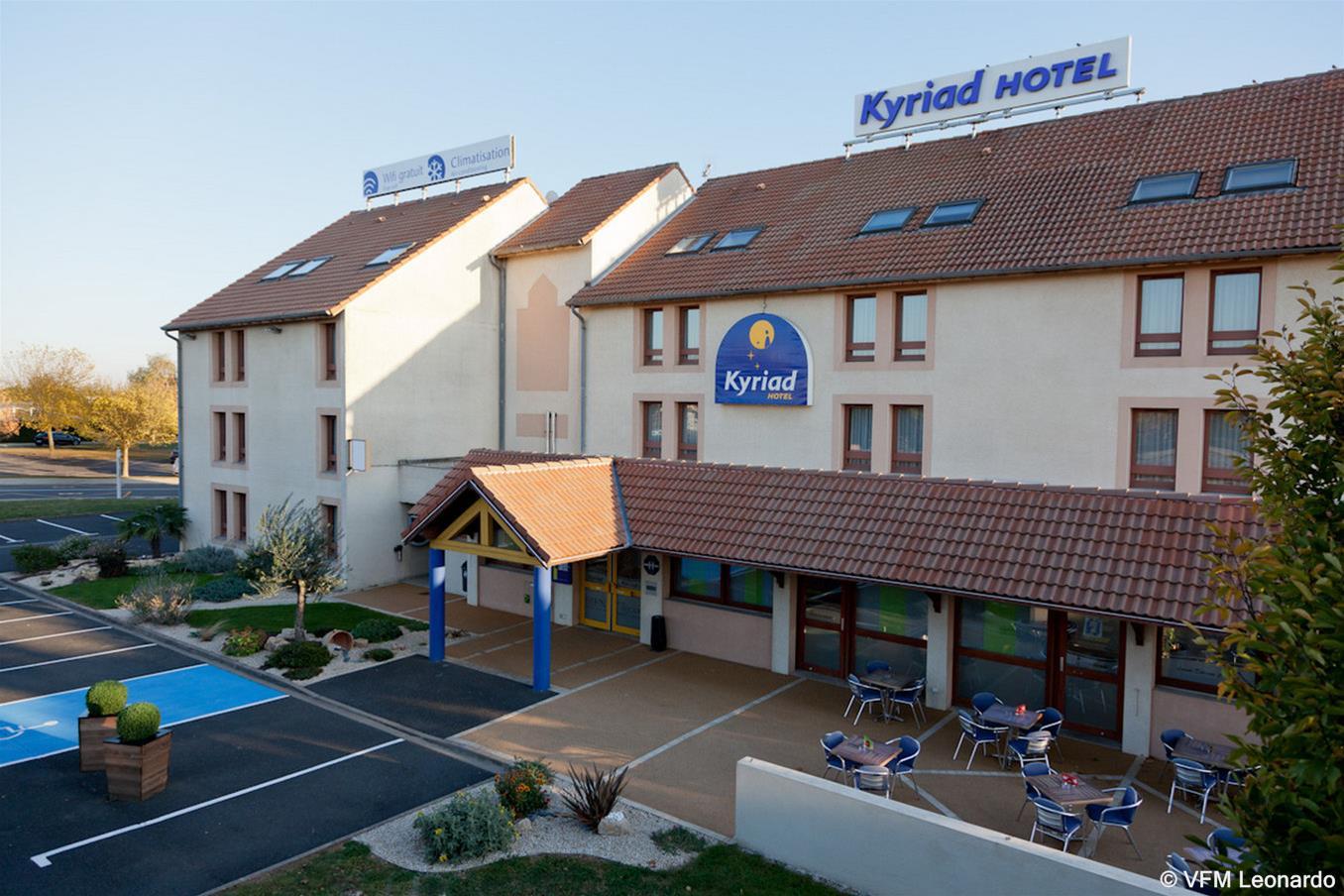 Kyriad Niort-Espace Mendesfrance Экстерьер фото