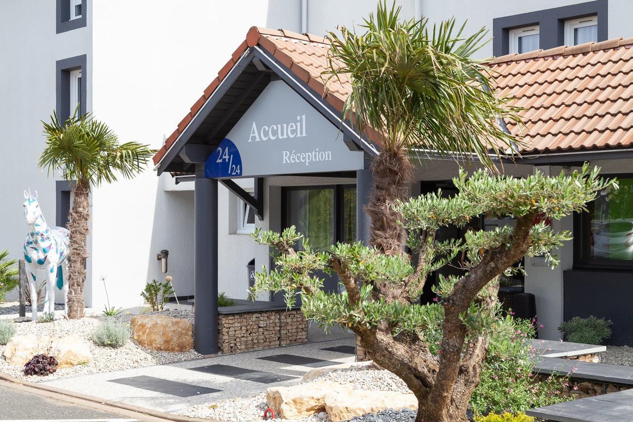 Kyriad Niort-Espace Mendesfrance Экстерьер фото